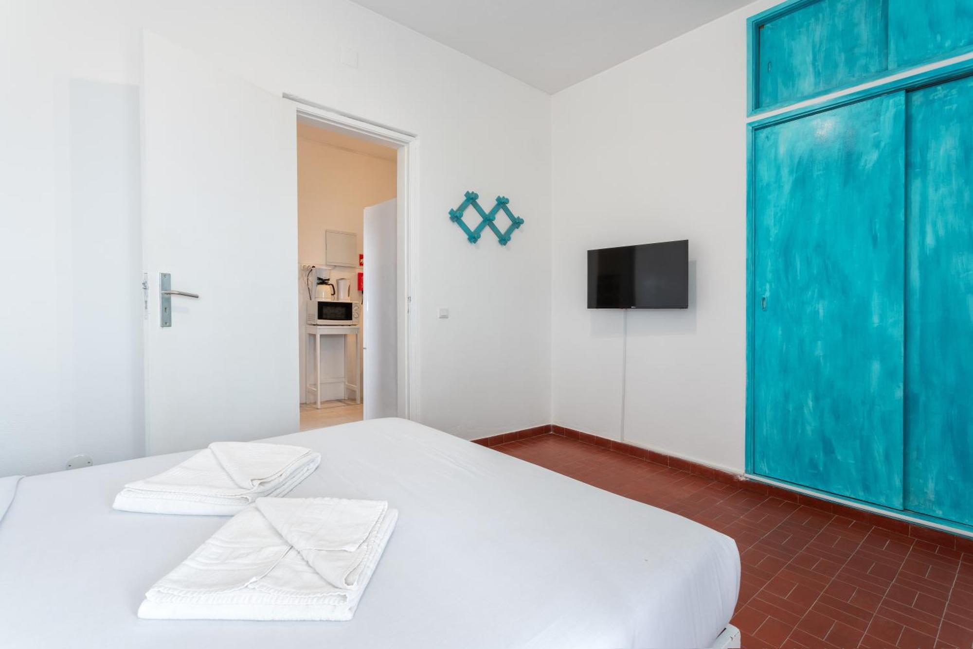 Hostal Blife & Distrito de Faro
